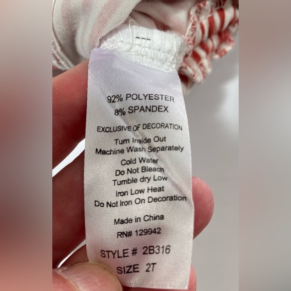 btween Red and White Striped Sparkly Fuzzy Unicorn Top 2T - Picture 6 of 6